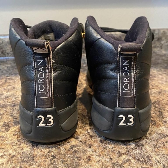 Air Jordan Retro 12 - Picture 5 of 6